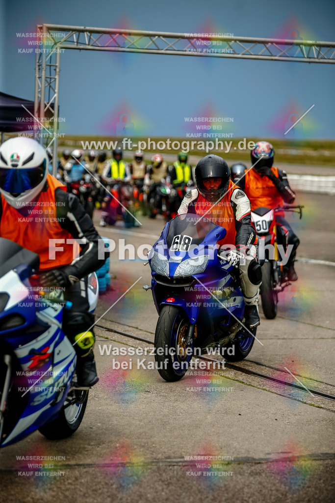 Chambley Juli-1269 | Hier findet Ihr Bilder von Touristenfahrten auf der Nürburgring Nordschleife oder von anderen Veranstaltungen die ich besucht habe. Viel Spass beim Durch Schauen 