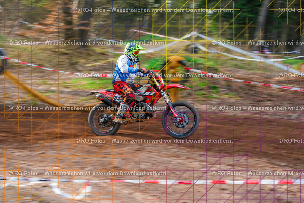 3 Lauf Mernes-2238 | Sportfotografie von RO-Fotos: Motorsport, Motocross, Enduro, Laufveranstaltungen und Triathlon. Professionelle Fotos von Sportlern und Events. - Realisiert mit Pictrs.com