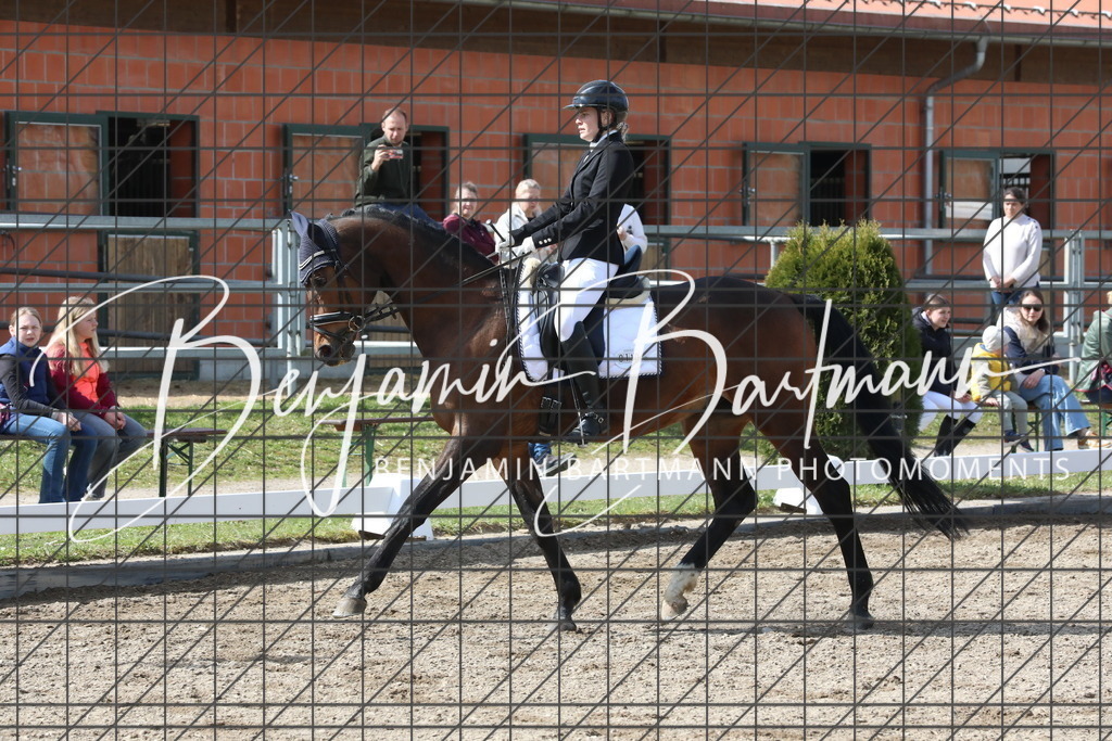 AZ2A3218 | Benjamin Bartmann Photomoments