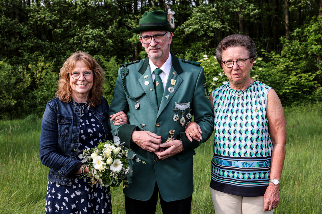 top-top.de 240510-042 | Foto, Video, Fotografie, Videografie, Fotobox, DJ, Discjockey, Musik, Musikbox, Veranstaltung, Photobooth, Amazon, Ebay, Buchtipp, Bestseller, Autor, Verlag, Buch, Wesel, Hamminkeln, NRW, Dinslaken, Rees, Drohne, Hochzeit, Party, Fotobox, Wesel, Fotograf