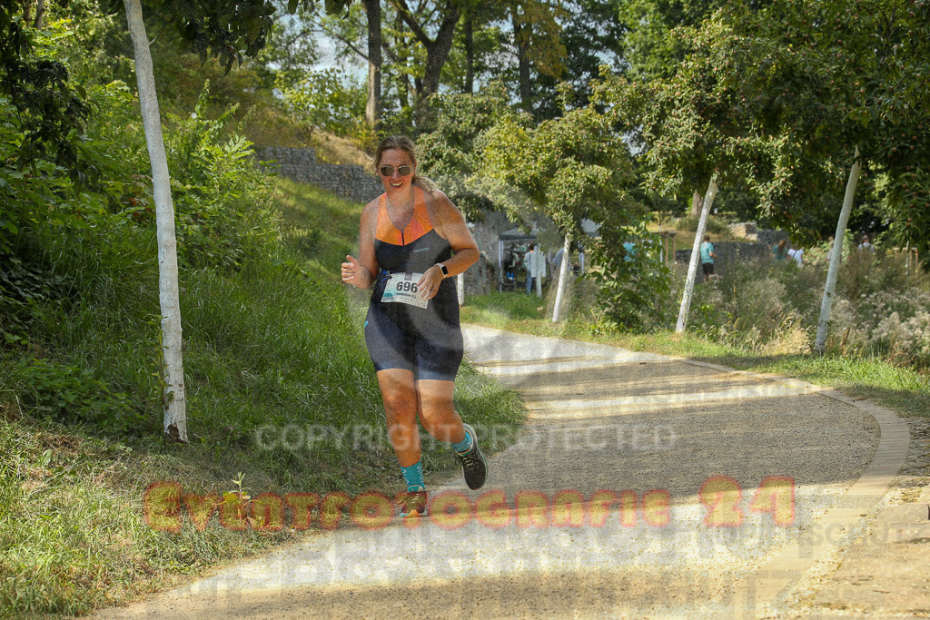 250824_1507_EX1_8544 | Sportfotografie im Rhein-Sieg Kreis, Köln, Bonn, NRW, Rheinland Pfalz, Hessen, etc. Unser Tätigkeitsfeld umfasst den Laufsport vom Volkslauf über den Marathon, Duathlon, Triathon bis zum Ultralauf wie Kölnpfad Ultra oder Schindertrail.