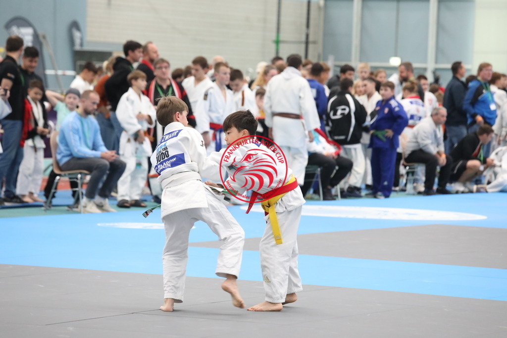 1J7A2901 | Fotos vom Adler Cup - Pictures from Adler Cup

Hier findet Ihr alle Eindrücke und großen Momente der Adler Cup Wochenenden. Here you will find all impressions and great moments of the Adler Cup weekends. - Realisiert mit Pictrs.com