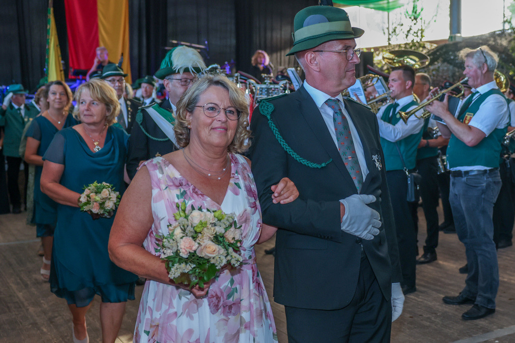 top-top.de-250704-245 | Foto, Video, Fotografie, Videografie, Fotobox, DJ, Discjockey, Musik, Musikbox, Veranstaltung, Photobooth, Amazon, Ebay, Buchtipp, Bestseller, Autor, Verlag, Buch, Wesel, Hamminkeln, NRW, Dinslaken, Rees, Drohne, Hochzeit, Party, Fotobox, Wesel, Fotograf