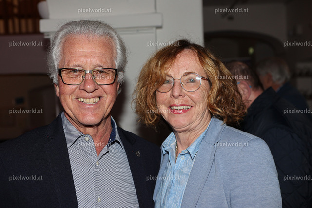 Sparkasse Feldkirchen - Vortrag von Univ.-Prof. Dr. Konrad Paul Liessmann | Bildershop von pixelworld.at - Realisiert mit Pictrs.com