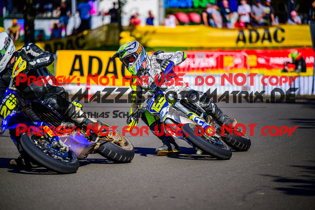 MaZZes_FotoMatrix_240816_6021986_1607 | UE40