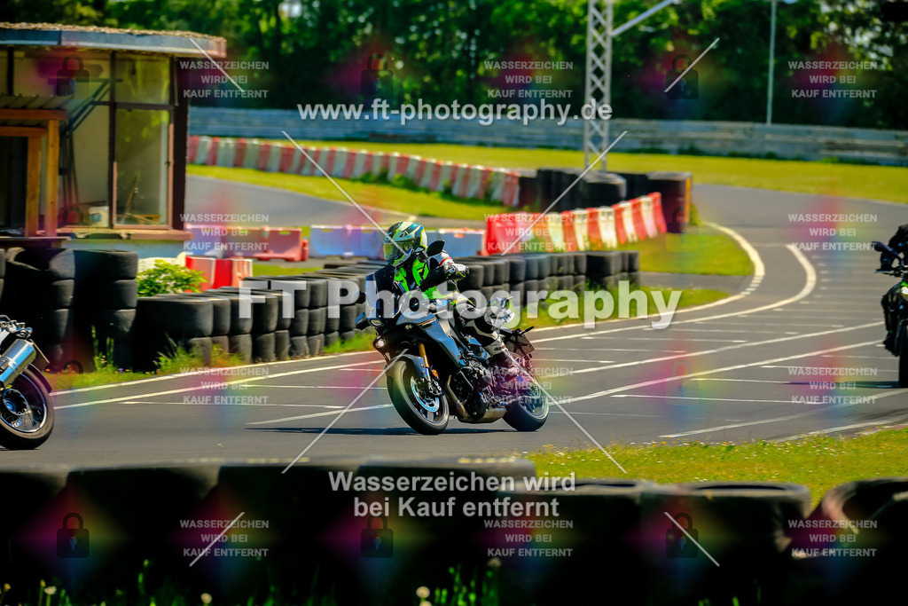 _NBG4192 | Hier findet Ihr Bilder von Touristenfahrten auf der Nürburgring Nordschleife oder von anderen Veranstaltungen die ich besucht habe. Viel Spass beim Durch Schauen 