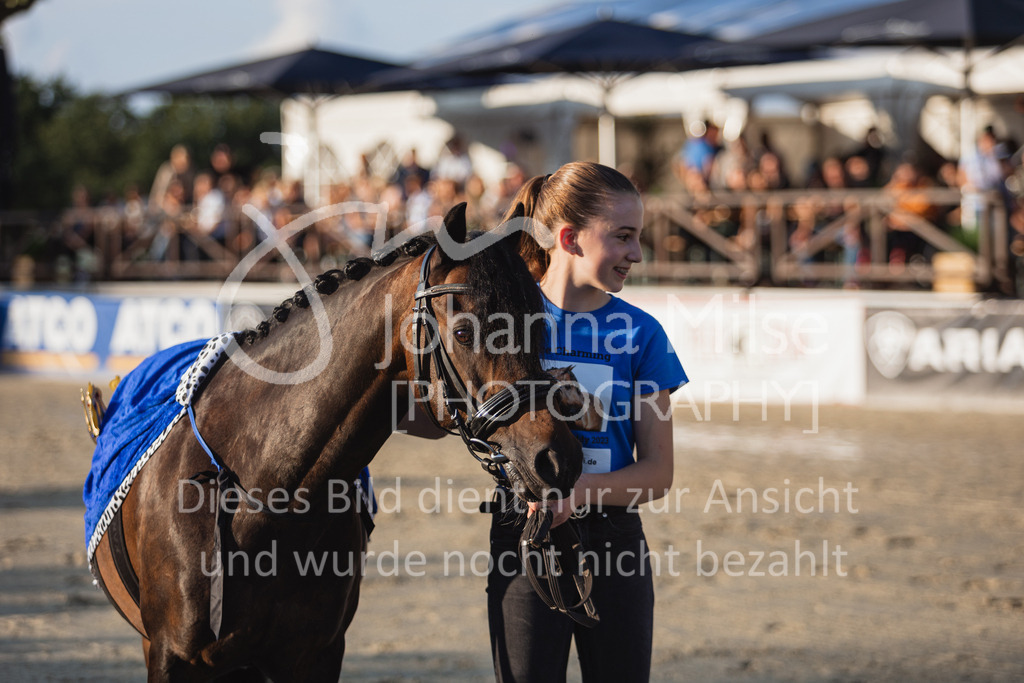 230728_BHO_Showprogramm-599 | Deine schönsten Turniermomente als professionelle Fotos! Entdecke hochwertige Pferdesport-Fotografie im Online-Shop. Jetzt Fotos finden & bestellen!