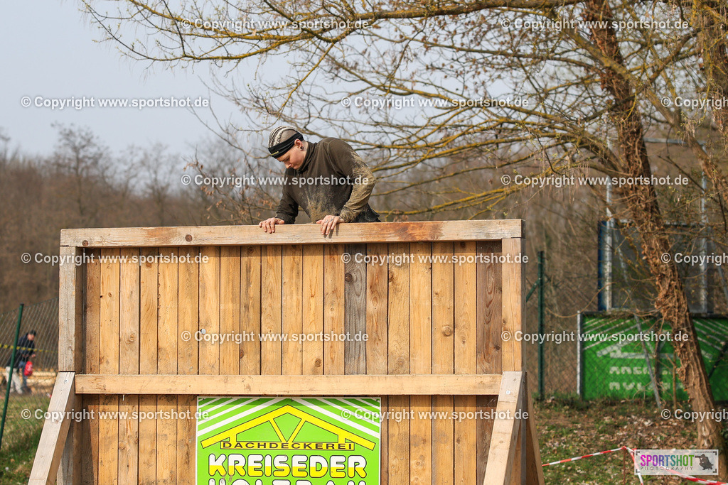 LUR_2233 | Rund um das Thema Sport-Event-Fotografie & individuelle Teilnehmerfotos. Jeder Teilnehmer wird fotografiert.