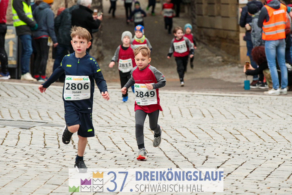 AOK JuniorCup 400m | 3Koenigslauf 2023 - Realisiert mit Pictrs.com
