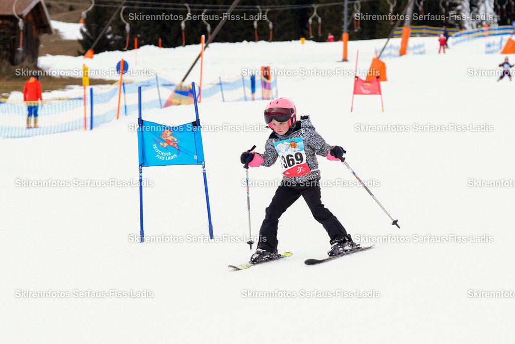 SRF_02.01.2026_0583 | Skirennfotos,Serfaus,Fiss,Ladis,Kinderskirennen,Winter,Tirol,Oberland,skirace,SFL,feelfree,weil wir's genießen,ski,Ski,skifahren,Sonnenplateau, - Realisiert mit Pictrs.com