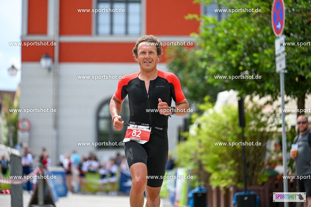 SZI_6456 | Stadttriathlon Erding 2025. #yourpictrs #sportshot_your_pictrs @Sportshotphotography #stadttriathlonerding Copyright: www.sportshot.de