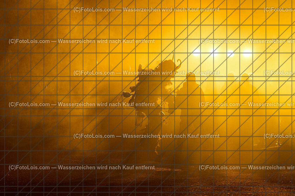 ALP8469_PerchtengruppenTreffen Gaming | (C)FotoLois.com, Alois Spandl. Perchtengruzppentreffen in Gaming am Badparkplatz, Fr 5. Januar 2024.