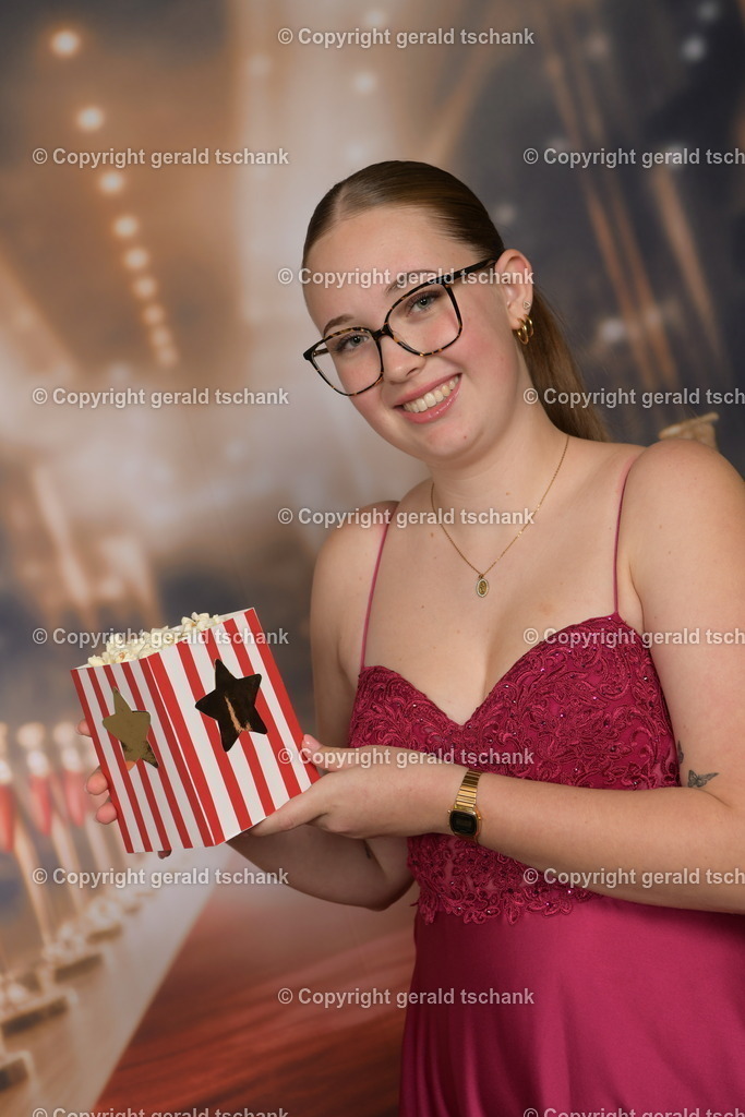 MT1_4865 | Wählen Sie hier bitte Ihr bestes Foto aus, mit diesem Bild wird Ihr Set produziert. Sollten Sie kein Bild wählen oder mehrere suchen wir das Beste aus!