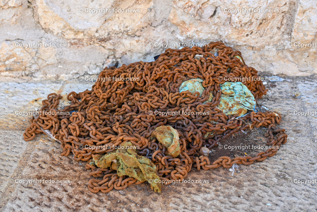 Kroatien_ Dubrovnik_ 11.10.2023-158 | 11.10.2023, Kroatien, HRV, Dubrovnik im Bild Gastronomie, Tourismus, Touristen, Sehenswuerdigkeiten, Stadtansichten



eine Stadt im suedlichen Kroatien an der Adriakueste in der Gespannschaft Dubrovnik-Nereveta. Die Altstadt wurde im Jahr 1979 von der UNESCO in die Liste des Weltkulturerbes aufgenommen.