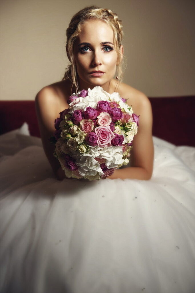 Hochzeit_Fotoshooting_172 | Mein Name ist Arkadius. Ich fotografiere Ihre Hochzeit in Frankfurt und im Umkreis von 200 km. Als Fotograf bin ich noch bekannt im Bereich Business- und Modefotografie.