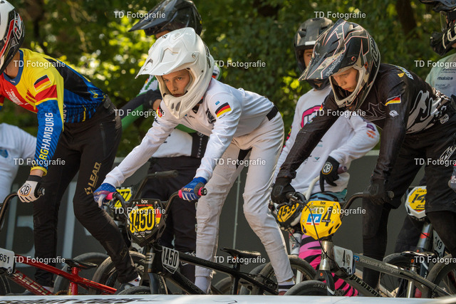 DM_BMX_Race_2025-05730 | Fotogalerie von Thomas Dettweiler mit Eventbildern und lizenzfreien Fotos. Perfekt als Wandbild, für Büro, Website oder private Nutzung. - Realisiert mit Pictrs.com