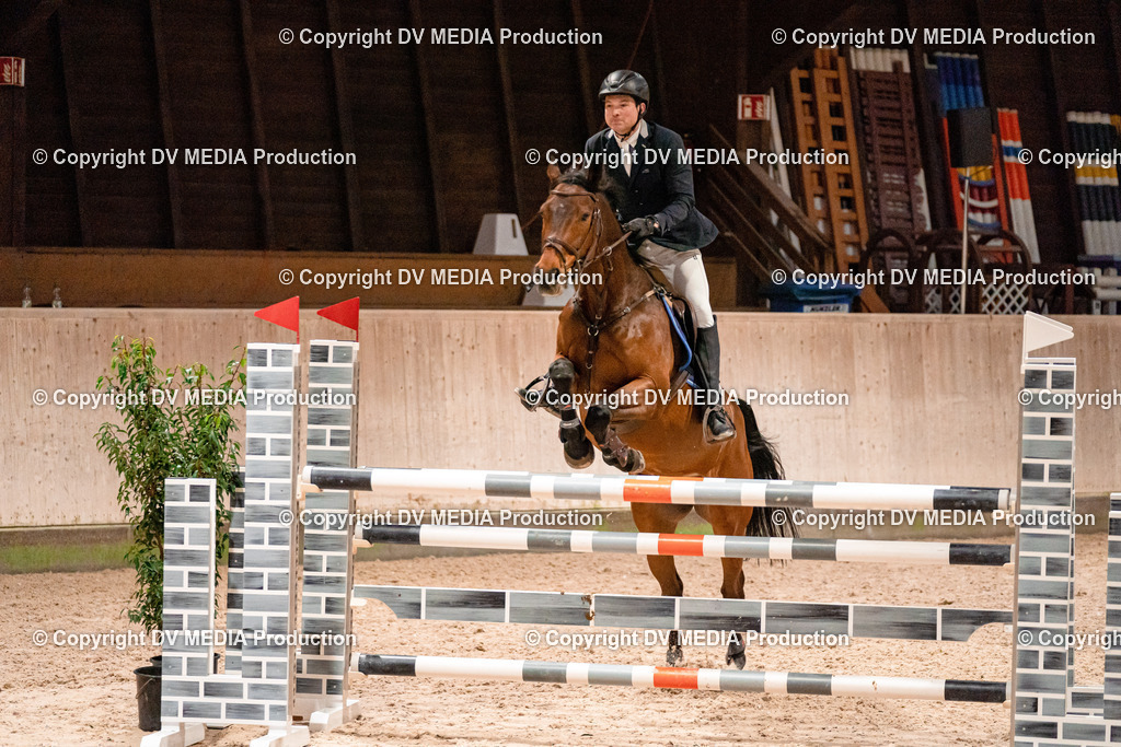 Springen Tag 1-873 | dv-media-shop - Realisiert mit Pictrs.com