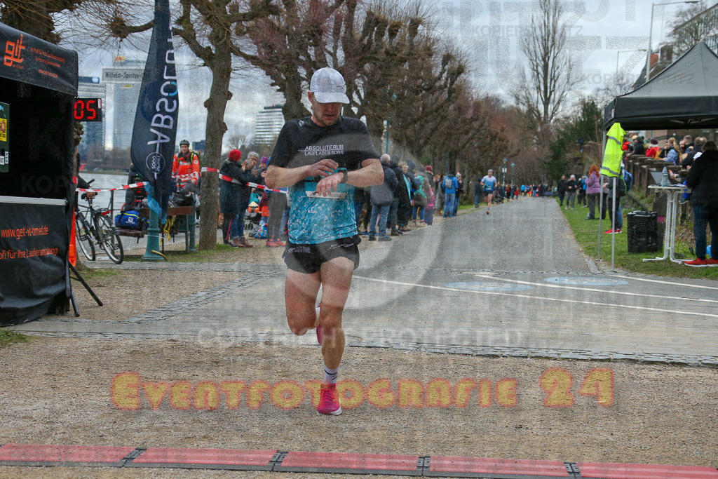 231231_1147_EX1_4049 | Sportfotografie im Rhein-Sieg Kreis, Köln, Bonn, NRW, Rheinland Pfalz, Hessen, etc. Unser Tätigkeitsfeld umfasst den Laufsport vom Volkslauf über den Marathon, Duathlon, Triathon bis zum Ultralauf wie Kölnpfad Ultra oder Schindertrail.