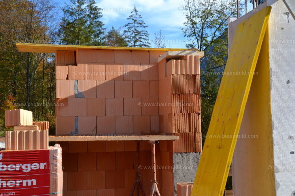 bib-lg07-mauerarbeiten-0139 | Nach LV-Leistungsgruppen sortierte Detailfotos über den Bau eines Hauses. Alle Hausbau-Bilder direkt vom Urheber und Autor der Website Haus-Selber-Bauen.com