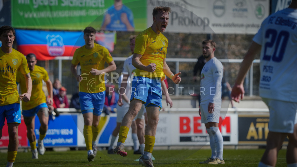Fußball, Herren, Saison 2025/2026, Regionalliga Nordost, 29. Spieltag, FSV 63 Luckenwalde vs. FC Eilenburg, Samstag 11.04.2026, Werner-Seelenbinder-Stadion Luckenwalde, | Fußball, Herren, Saison 2025/2026, Regionalliga Nordost, 29. Spieltag, FSV 63 Luckenwalde vs. FC Eilenburg, Samstag 11.04.2026, Werner-Seelenbinder-Stadion Luckenwalde, Im Bild: Fabio Schneider (Luckenwalde) jubelt über seinen Treffer zum 1:1-Ausgleich. - Realisiert mit Pictrs.com