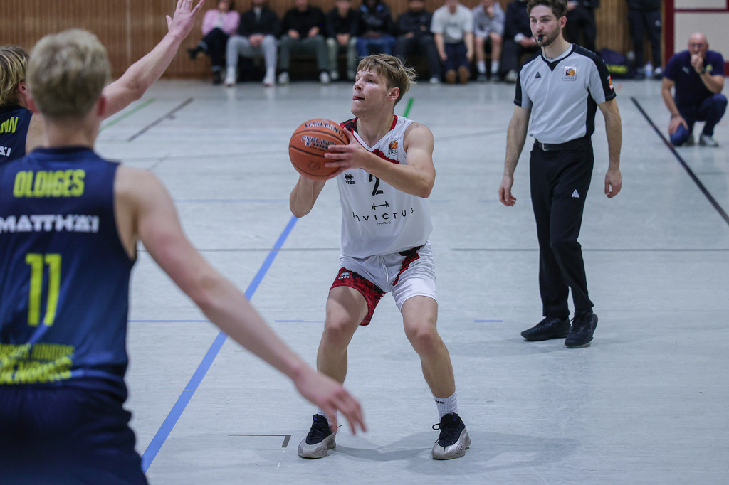 NBBL BAYER GIANTS vs EWE Baskets Juniors Oldenburg-47 | Fotos von Basketballspielen aus dem Raum NRW fotografiert von Gero Mueller-Laschet und Daniel Schaefer - Realisiert mit Pictrs.com