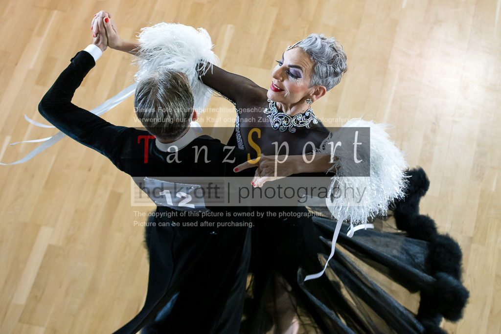 20240525_RL-Masters3-Std_4788 | Tanzsportbilder, Standardtanz, Lateintanz, WDSF, DTV, LTVB, dancecomp, goc, hessen tanzt, blaues band der spree, walzer, tango, wiener walzer, slowfox, quickstepp, samba, rumba, cha-cha-cha, paso doble. jive, hd-kroft photography, turniertanzsport