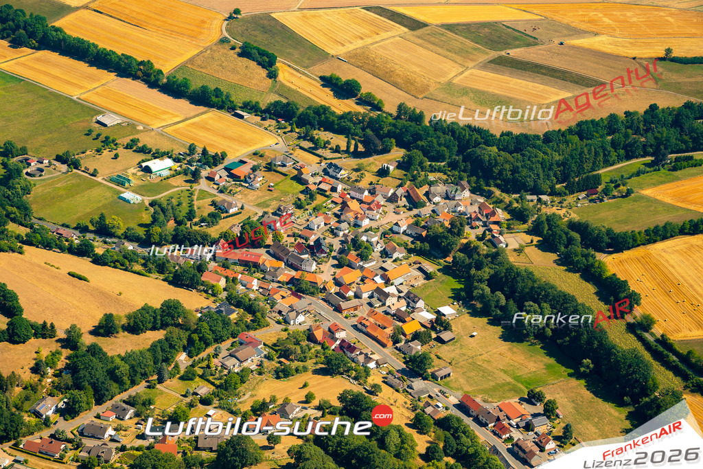 Die Luftaufnahme Wahlshausen - Oberaula wurde 2022 vom Flugzeug aus (keine Drohne) erstellt. Hohe Auflösung -für große Poster und Wandbilder geeignet - Garantiert!
