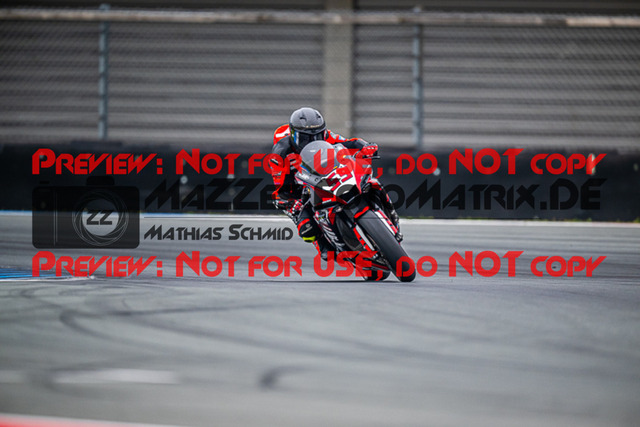 MaZZes_Fotomatrix_20230818_6007705_9626 | PRO SUPERSTOCK