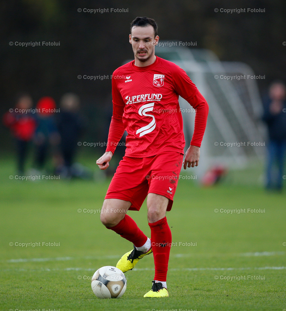 A_LUI_05112022_26 | SPORT FUSSBALL LT1 OOE LIGA ASKOE OEDT-ASK CARE IH STEYR ST.VALENTIN 05.11.2022 IM BILD:FLORIAN MADLMAYR (OEDT)  FOTO:FOTOLUI