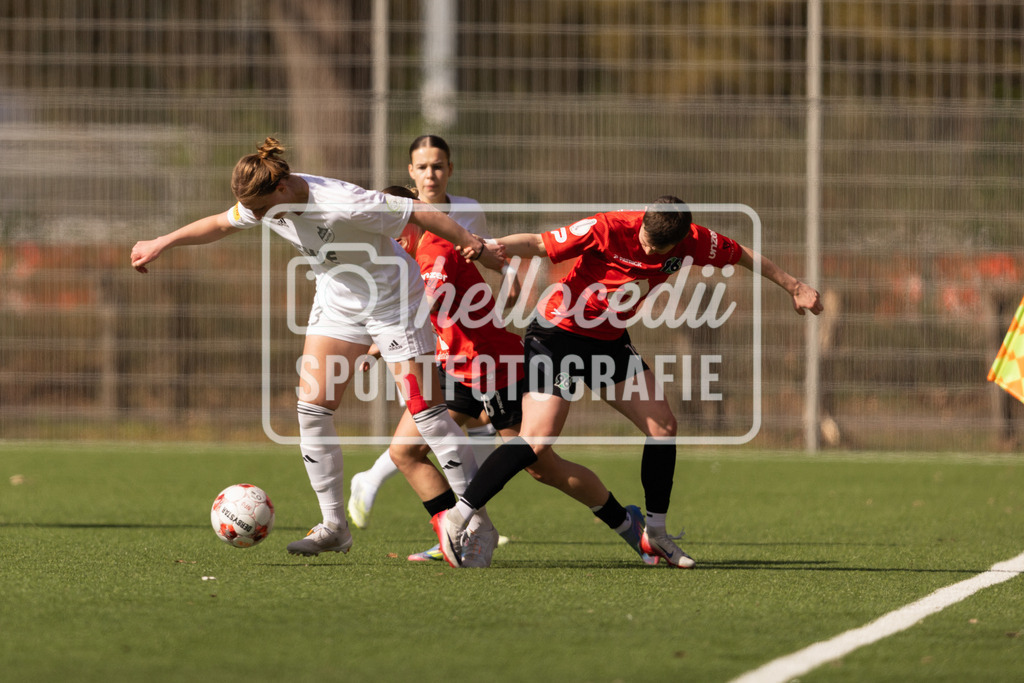 Fußball I Frauen I Saison 2025-2026 I Regionalliga Nord I 16. Spieltag I Hannover 96 - SpVg Aurich-50 | realhellocedii - Realisiert mit Pictrs.com