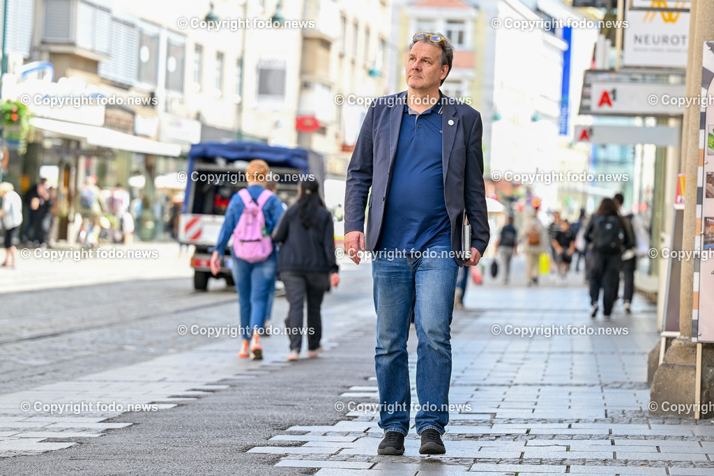 Golli Marboe_ VsUM_ 22.05.2024-9 | 22.05.2024, Linz, AUT, VsUM, Verein zur Foerderung eines selbstbestimmten Umgangs mit Medien, im Bild Golli Marboe (Obmann VsUM)