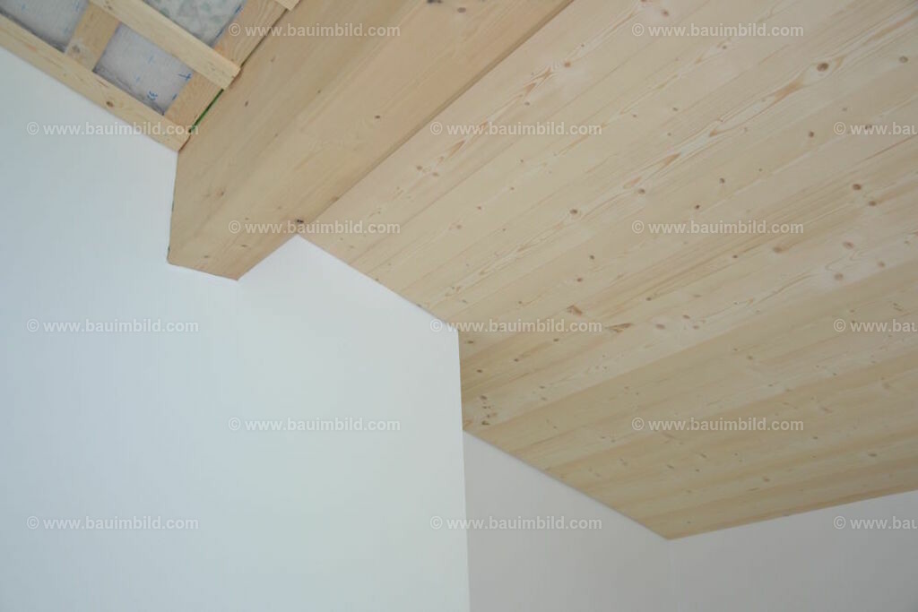 bib-lg13-holzbau-ausbau-0166 | Nach LV-Leistungsgruppen sortierte Detailfotos über den Bau eines Hauses. Alle Hausbau-Bilder direkt vom Urheber und Autor der Website Haus-Selber-Bauen.com