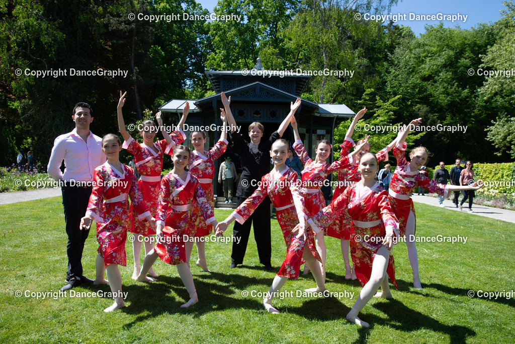 GPHY3872 | DanceGraphy - Realisiert mit Pictrs.com