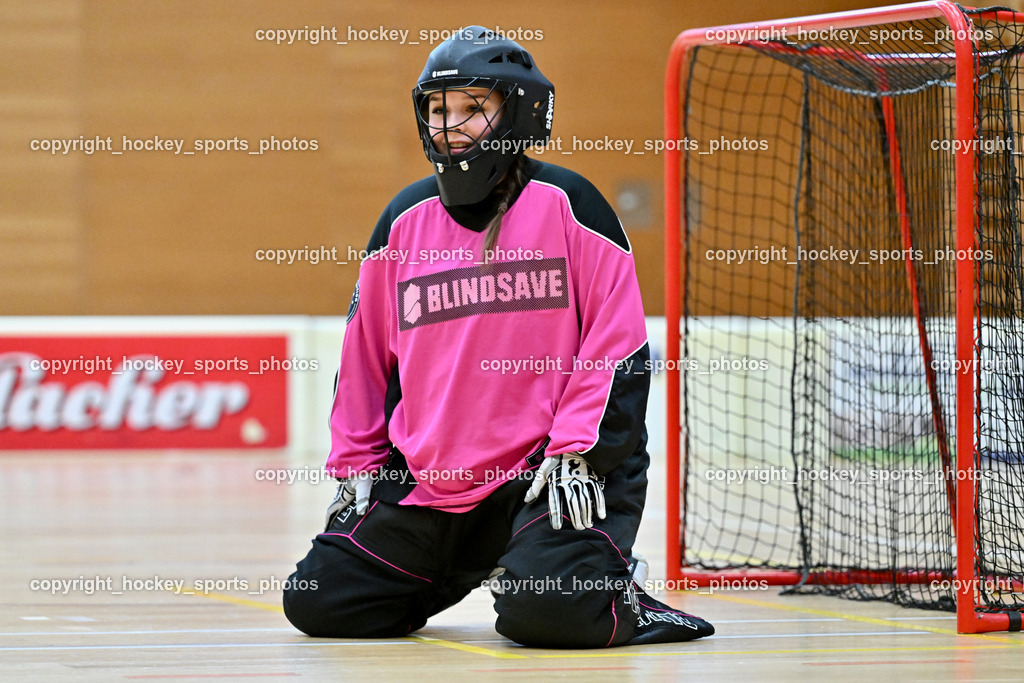 VSV Unihockey Damen vs. FCB München | #18 Lara Fuhrmann VSV Unihockey, VSV Unihockey Damen vs. FCB München, VSV Unihockey Damen vs. FCB München am 24.01.2026 in Villach (Ballspielhalle St. Martin), Austria, (Photo by Bernd Stefan)