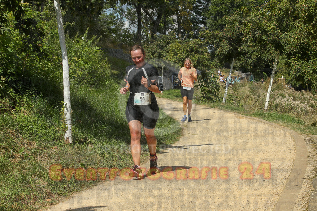 250824_1246_EX1_0440 | Sportfotografie im Rhein-Sieg Kreis, Köln, Bonn, NRW, Rheinland Pfalz, Hessen, etc. Unser Tätigkeitsfeld umfasst den Laufsport vom Volkslauf über den Marathon, Duathlon, Triathon bis zum Ultralauf wie Kölnpfad Ultra oder Schindertrail.