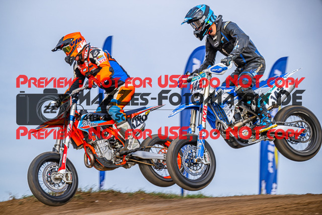 MaZZes_FotoMatrix_231001_8288 | S4