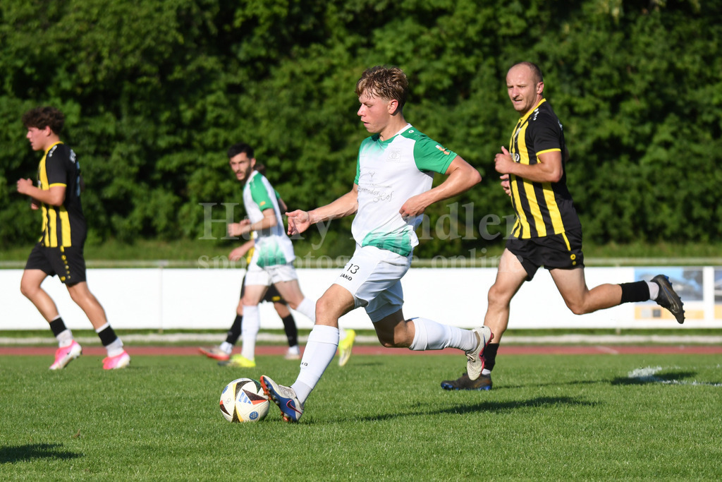 SpVgg GW Deggendorf : TSV Oberschneiding | Testspiel 20.06.2026Luca Frank (SpVgg GW Deggendorf #13) - Realisiert mit Pictrs.com