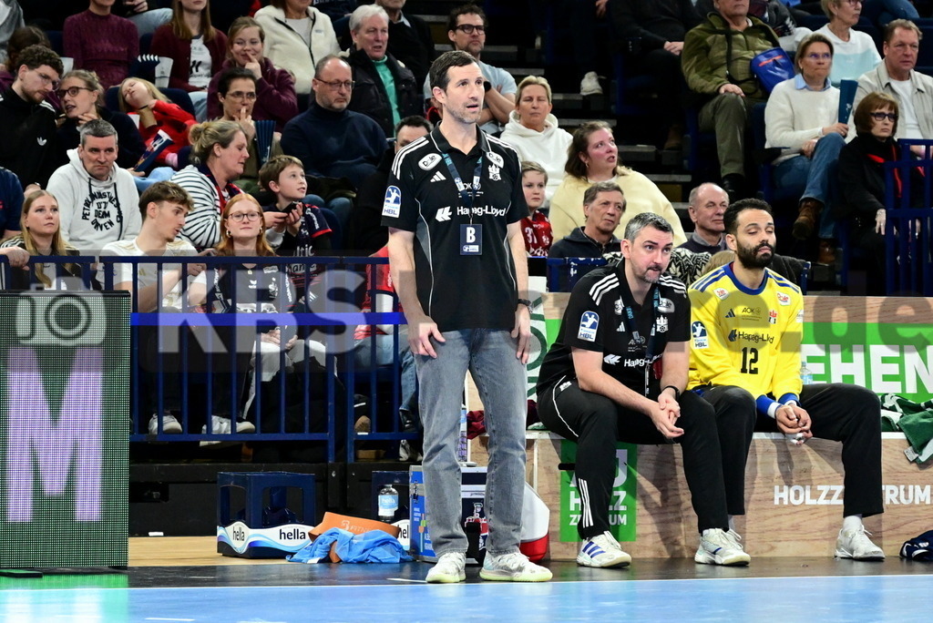 KBS Picture_HSVH-SGFl-Handewitt_050 | Jansen Torsten Trainer (HSV Hamburg) ,Sportarena :  Barclays Arena Hamburg, - Realisiert mit Pictrs.com
