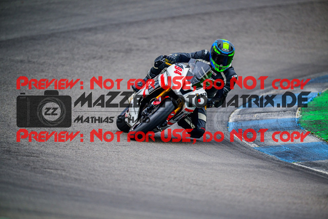 MaZZes_FotoMatrix_240614_6007705_4730 | ROT