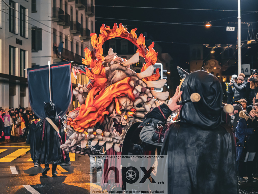 Monstercorso 2026 | Stimmungsvolle Fotokunst aus Luzern. Erlebe den Pilatus, den See und die Stadt Luzern in exklusiven Aufnahmen in der Fotogalerie & Shop. - Realisiert mit Pictrs.com