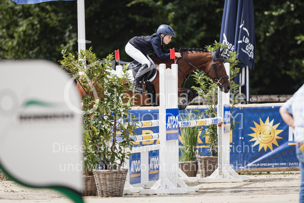 250711_BHO_A2-Spr-2-205 | Deine schönsten Turniermomente als professionelle Fotos! Entdecke hochwertige Pferdesport-Fotografie im Online-Shop. Jetzt Fotos finden & bestellen!