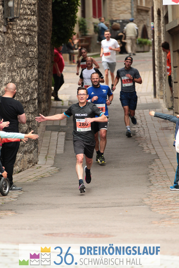 VR Bank Hauptlauf 10km | 3königslauf 2022 VR Bank Hauptlauf - Realisiert mit Pictrs.com
