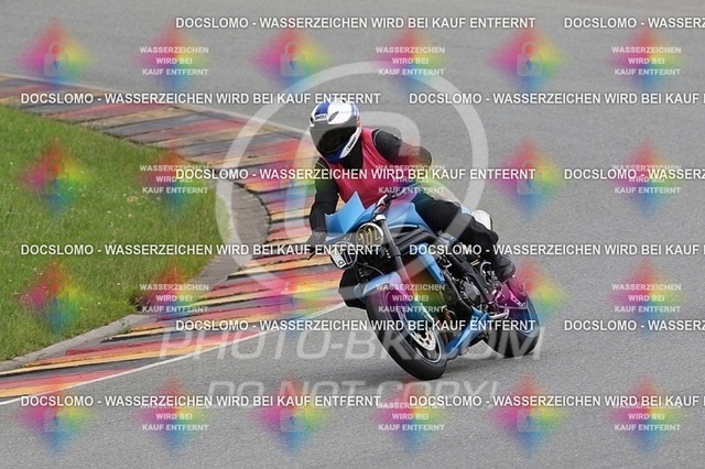 2016-06-30-PBK-2177 | Sportfotografie; SlowMotion; Video; Rennstrecke; Hafeneger; RSE; Speer; Trackday; Motorsportarena; Hockenheimring; Brno; Most; Barcelona; Valencia, Benny; Kaetzmer;