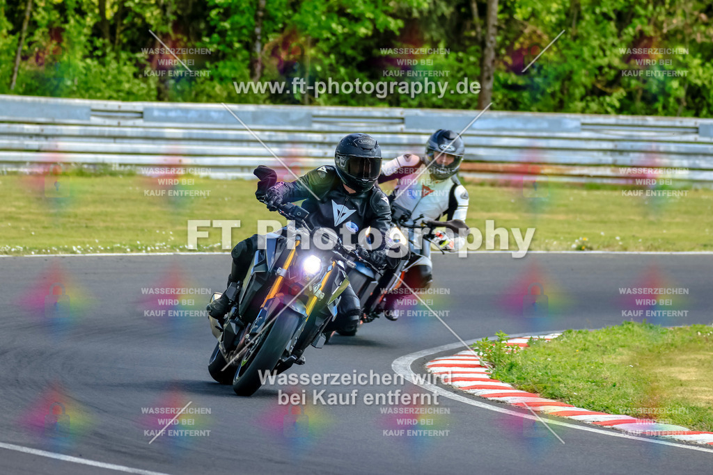 _OTO2493 | Hier findet Ihr Bilder von Touristenfahrten auf der Nürburgring Nordschleife oder von anderen Veranstaltungen die ich besucht habe. Viel Spass beim Durch Schauen 