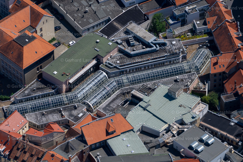 4035711 | BRAUNSCHWEIG 31.07.2020 Gebäude des Einkaufszentrum " Burgpassage " in Braunschweig im Bundesland Niedersachsen, Deutschland. // Building of the shopping center " Burgpassage " in Brunswick in the state Lower Saxony, Germany. Foto: Gerhard Launer