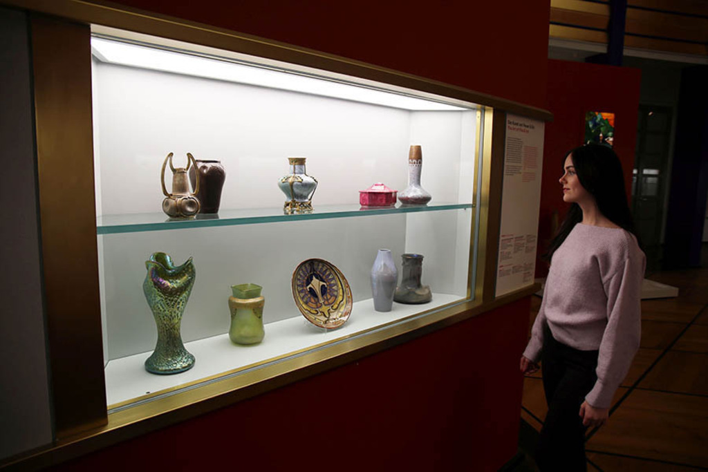 Foto: Leipzig - GRASSI Museum für Angewandte Kunst | Das Team hinter BILDLEXIKON LEIPZIG bündelt historische wie aktuelle Informationen über die Stadt Leipzig in Text und Bild auf einer Plattform und stellt diese der interessierten Öffentlichkeit zur Verfügung.