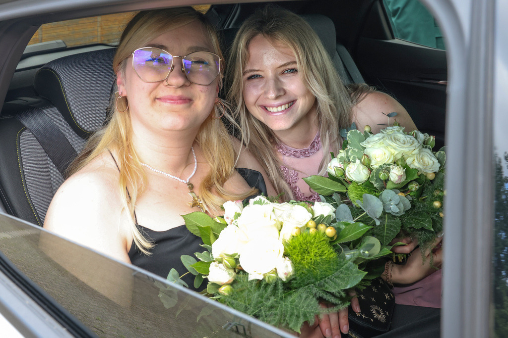 top-top.de 240602-052 | Foto, Video, Fotografie, Videografie, Fotobox, DJ, Discjockey, Musik, Musikbox, Veranstaltung, Photobooth, Amazon, Ebay, Buchtipp, Bestseller, Autor, Verlag, Buch, Wesel, Hamminkeln, NRW, Dinslaken, Rees, Drohne, Hochzeit, Party, Fotobox, Wesel, Fotograf