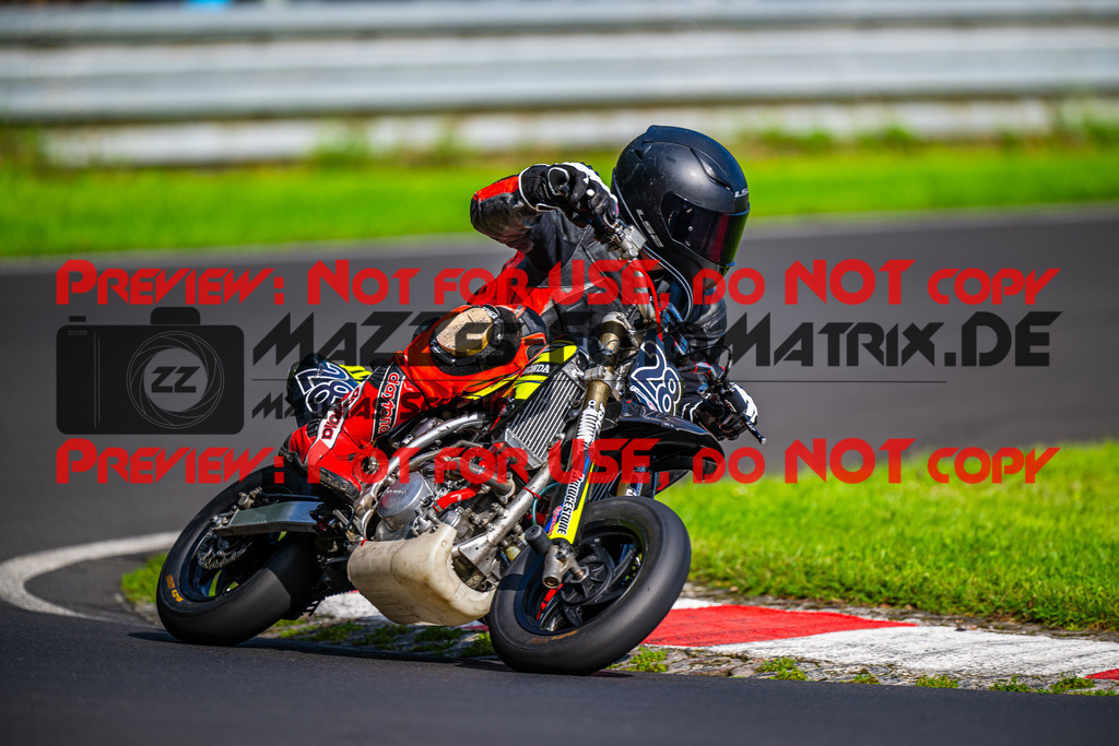 MaZZes_FotoMatrix_230826_2230 | K5