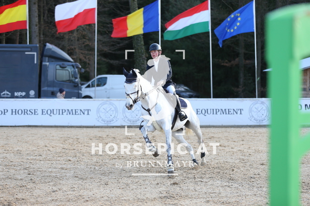 AS8V4057 | Willkommen bei Brunnmayr - Design & Fotografie – Ihrem Spezialisten für Reitturniere und Pferdeveranstaltungen in Oberösterreich, Salzburg und Bayern! Seit über 17 Jahren sind wir leidenschaftlich dabei.