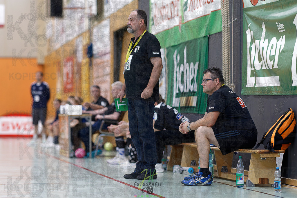 Quali-Turnier JBL wJA; TuS Steißlingen - SG Kappelwindeck/Steinbach | Quali-Turnier JBL wJA; TuS Steißlingen - SG Kappelwindeck/Steinbach am 31.05.2025 in Oberkleen (Weidig-Halle)Photo © 2025 - Jörg Heinrich - Realisiert mit Pictrs.com